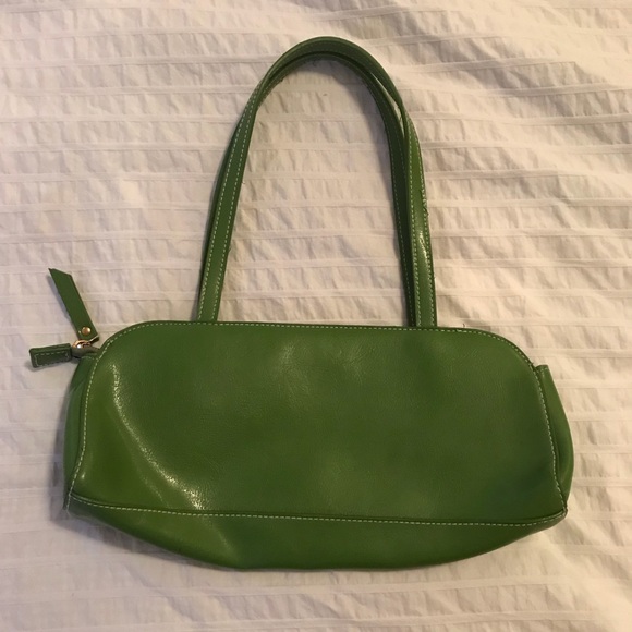 Cute lime green handbag! - Picture 2 of 6